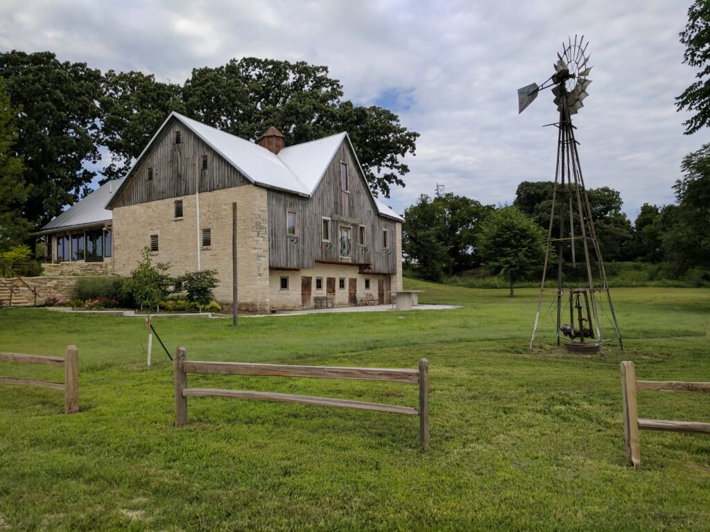 Mill Creek Lodge barn